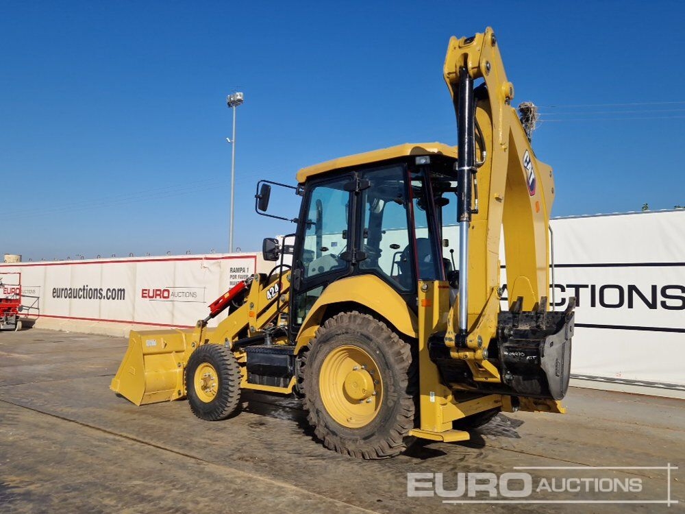 Baggerlader Unused 2026 CAT 424- Photo 3