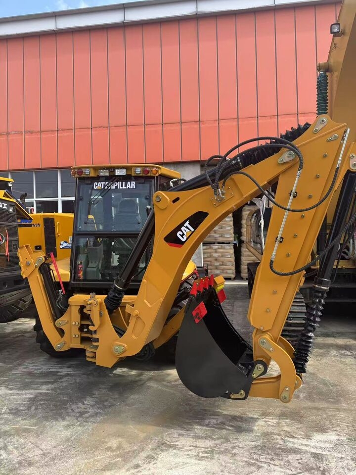 Baggerlader CATERPILLAR 420F- Photo 2