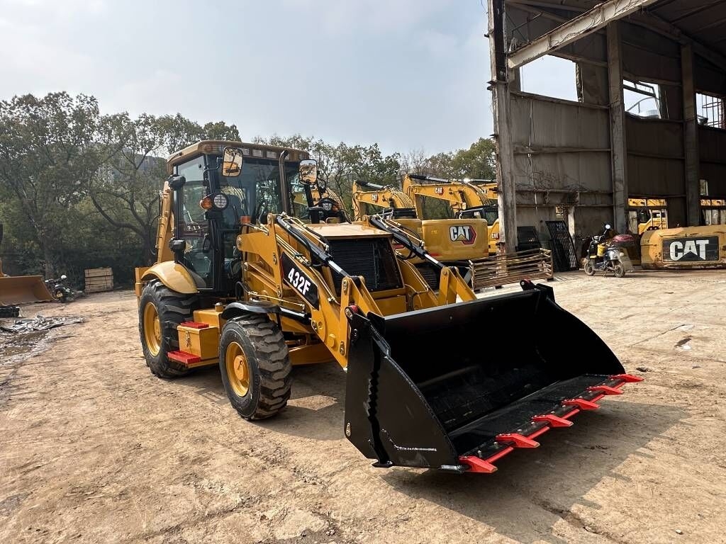 Baggerlader CAT 432F 100% Brand new machine CAT 432F 100% Brand new machine- Photo 5
