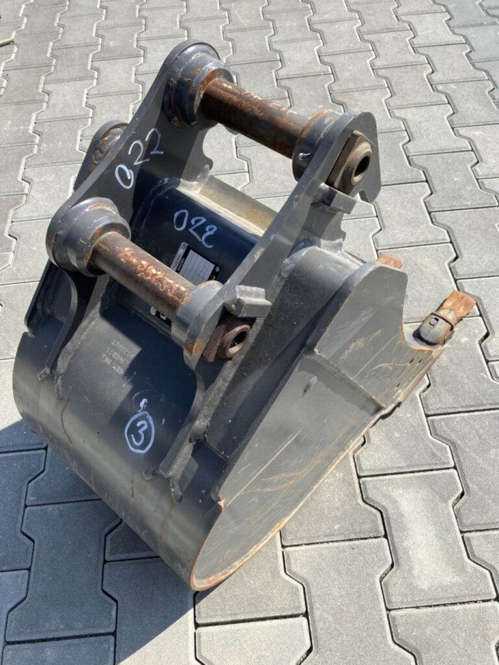 Baggerlader Volvo Tieflöffel mit Zähnen - Festanbau Volvo Tieflöffel mit Zähnen - Festanbau- Photo 3