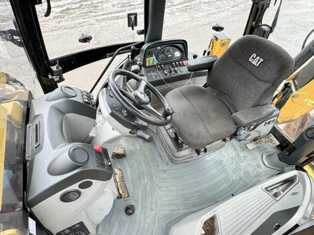 Graaflaadmachine 2013 Caterpillar CAT 434F 4X4 BACKHOE LOADERS, 4IN1 BUCKET, EXTENDABLE DIPPER, 9181 HOUR,75 kW,9490 kg 2013 Caterpillar CAT 434F 4X4 BACKHOE LOADERS, 4IN1 BUCKET, EXTENDABLE DIPPER, 9181 HOUR,75 kW,9490 kg- Photo 5