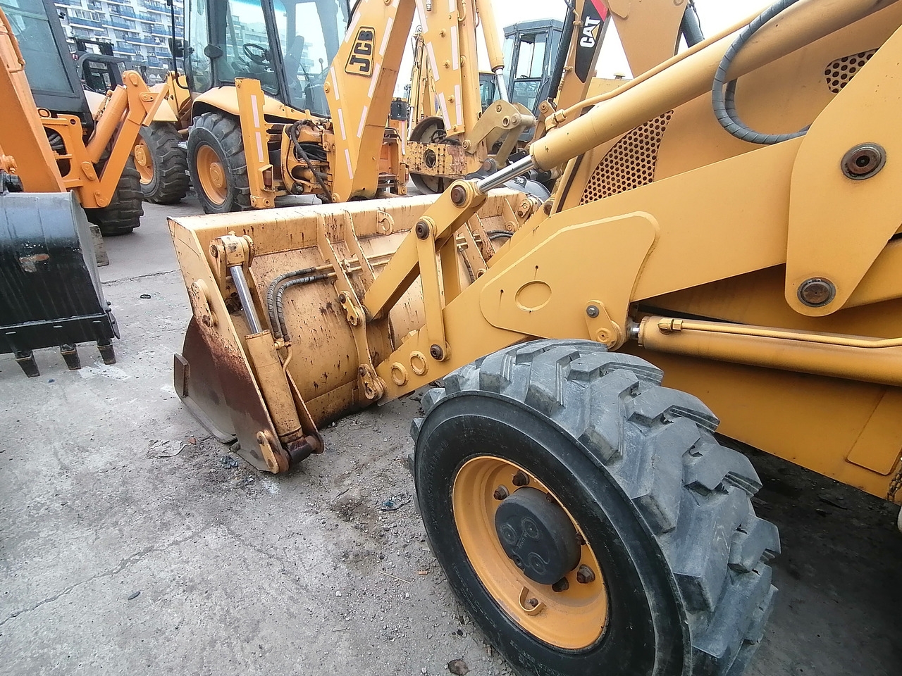 Koparko-ładowarka 420F 420F- Photo 4