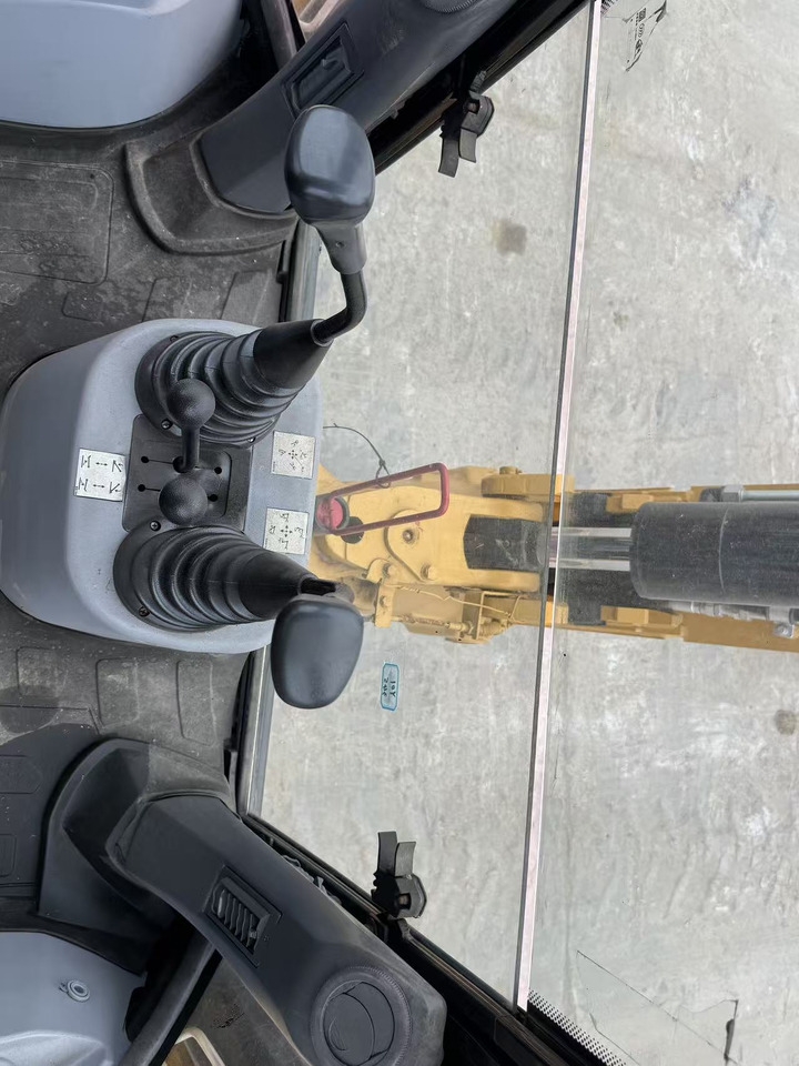 Graaflaadmachine 420F 420F- Photo 5