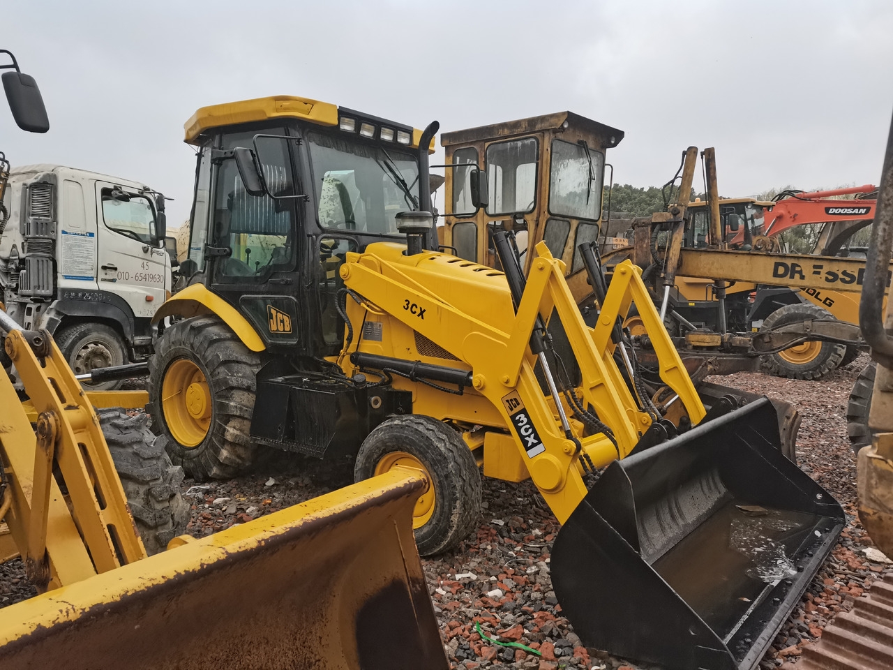 Backhoe loader 3CX 3CX- Photo 4