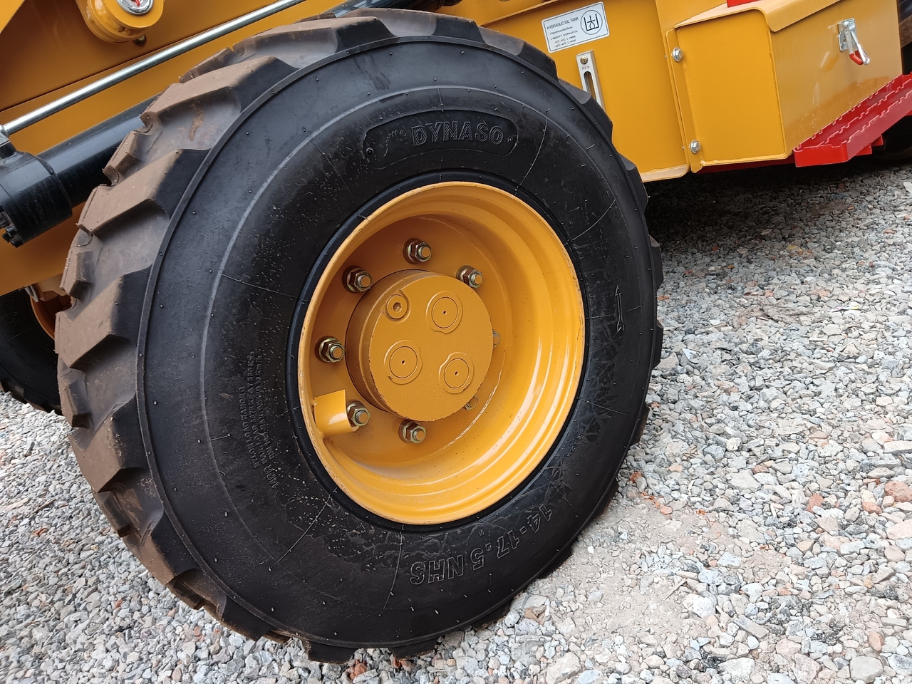 Backhoe loader 420FⅡ BRAND NEW 420FⅡ BRAND NEW- Photo 5