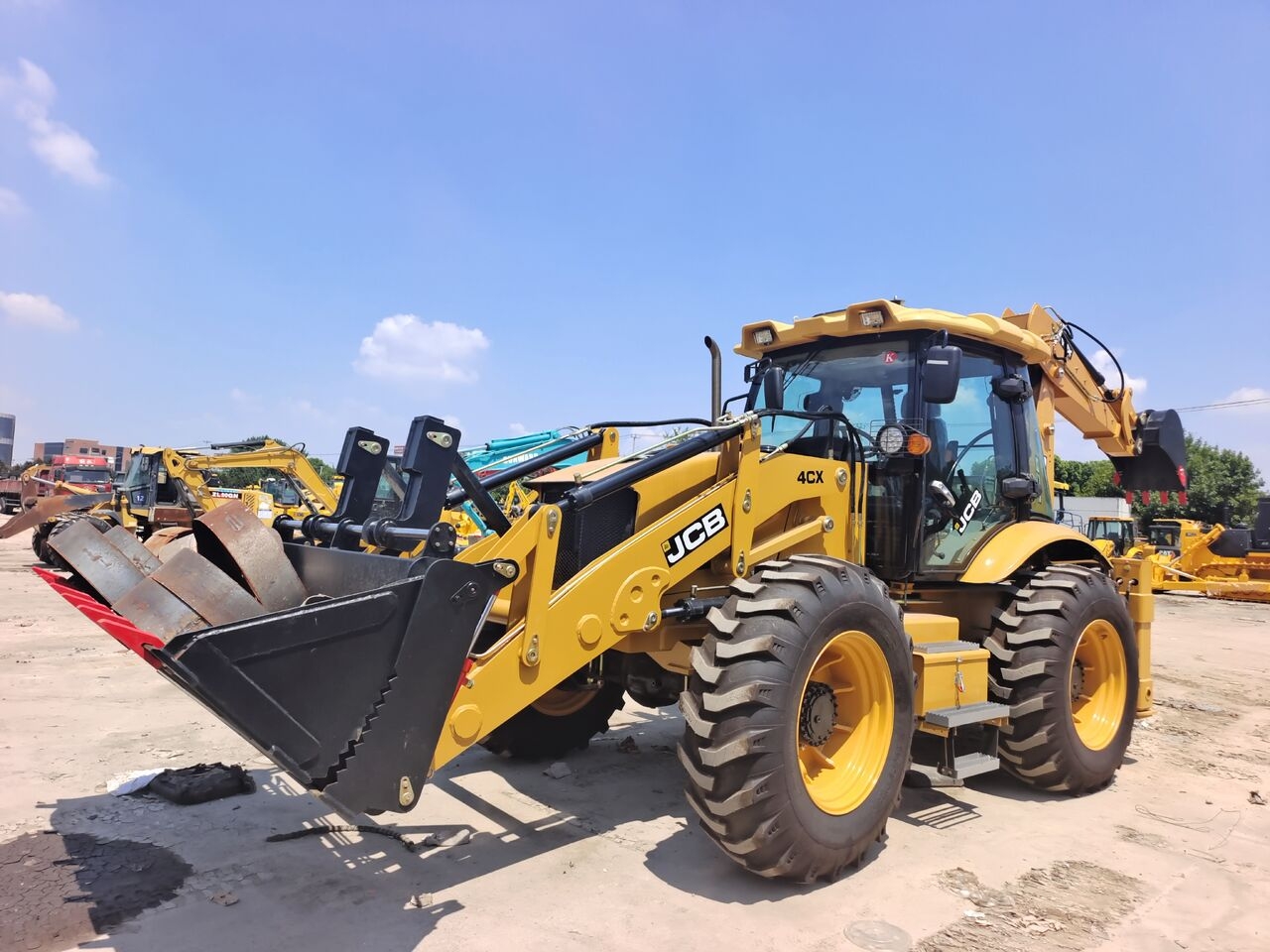 Baggerlader JCB 4CX 100% 2026 YEAR 0 HOUR NEW MACHINE FINAL FACTORY SELL DIRTCTLY [ Copy ]- Photo 4