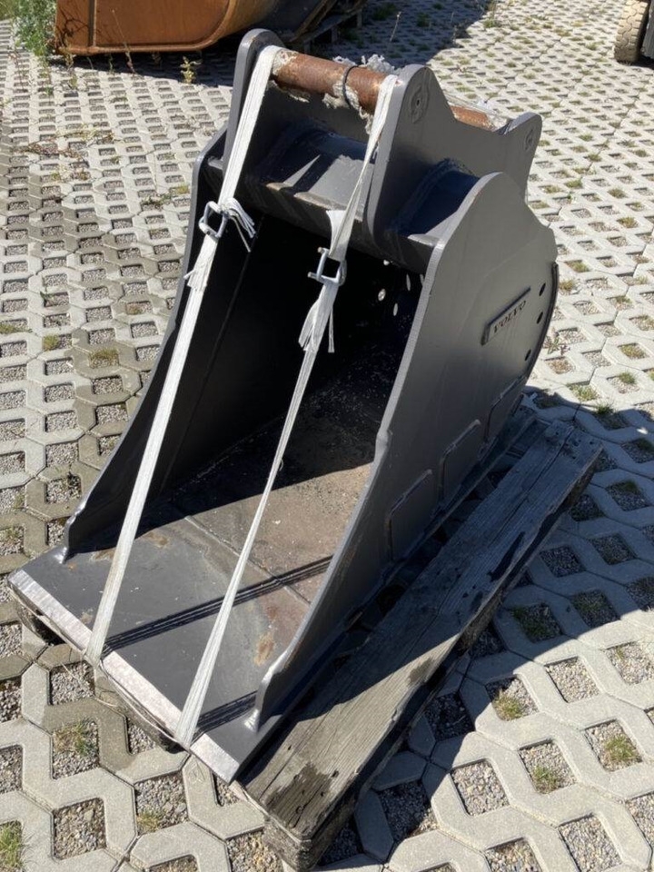 Koparko-ładowarka Volvo Tieflöffel mit Messer S50 Volvo Tieflöffel mit Messer S50- Photo 4