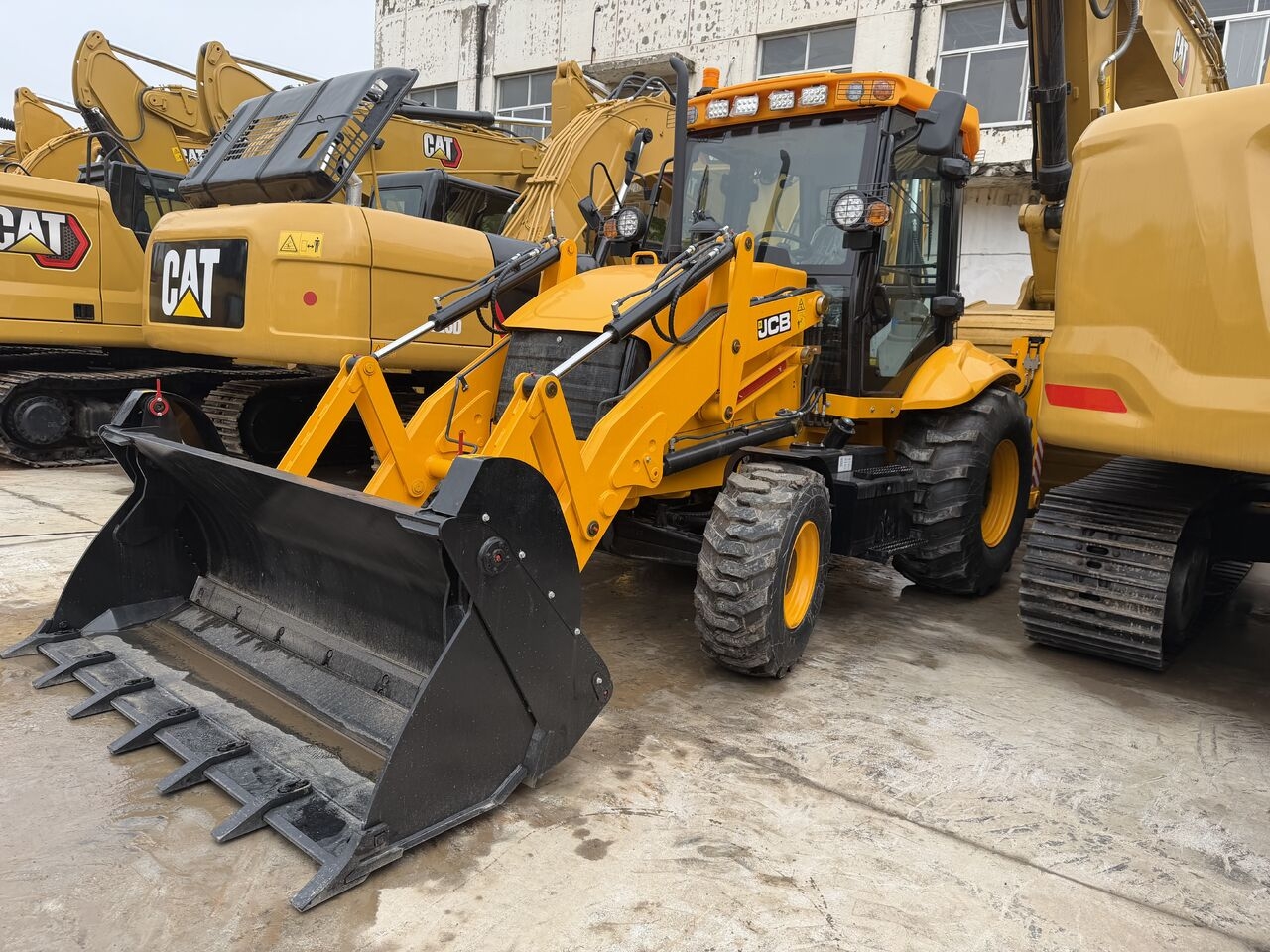 Graaflaadmachine JCB 3CX 100% NEW MACHINE 3000 UNITS IN STOCK CHINA BIGGEST SUPPLIER JCB 3CX 100% NEW MACHINE 3000 UNITS IN STOCK CHINA BIGGEST SUPPLIER- Photo 2