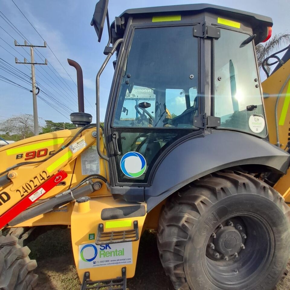 Backhoe loader RETROCARGADORA NEW HOLLANDB90C- Photo 2