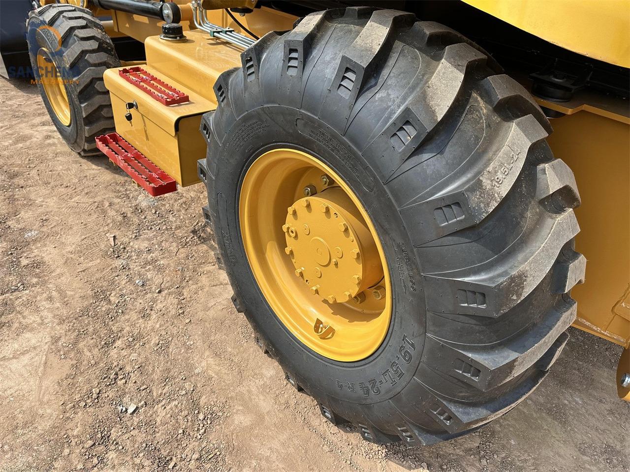 Baggerlader 420F2 420F2- Photo 8