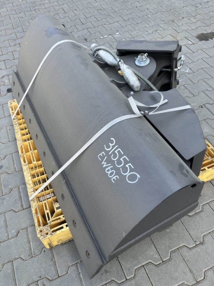 Baggerlader Volvo Böschungslöffel schwenkbar - Festanbau Volvo Böschungslöffel schwenkbar - Festanbau- Photo 3