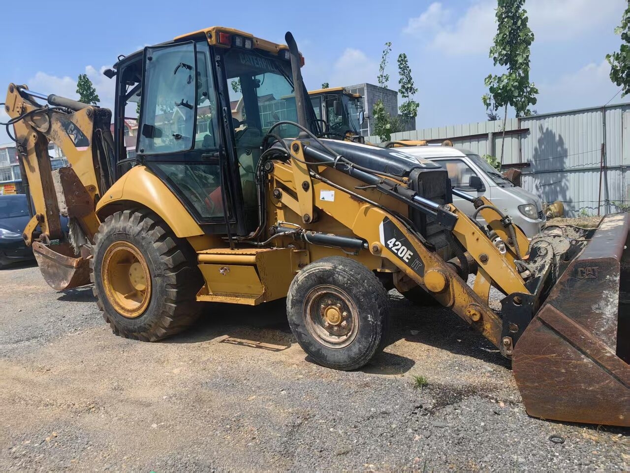 Baggerlader CATERPILLAR 420E Backhoe Loader- Photo 3