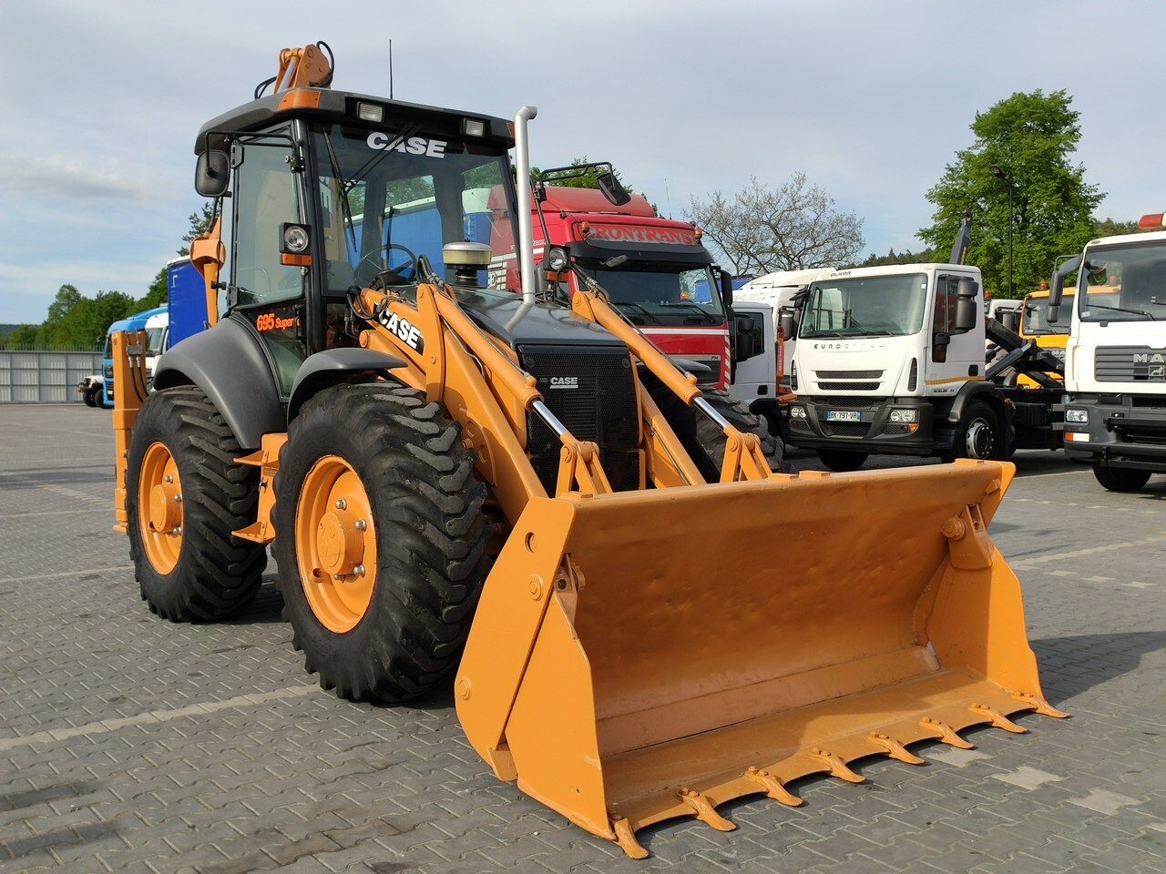 Baggerlader 695SR2-4PS 695SR2-4PS- Photo 5