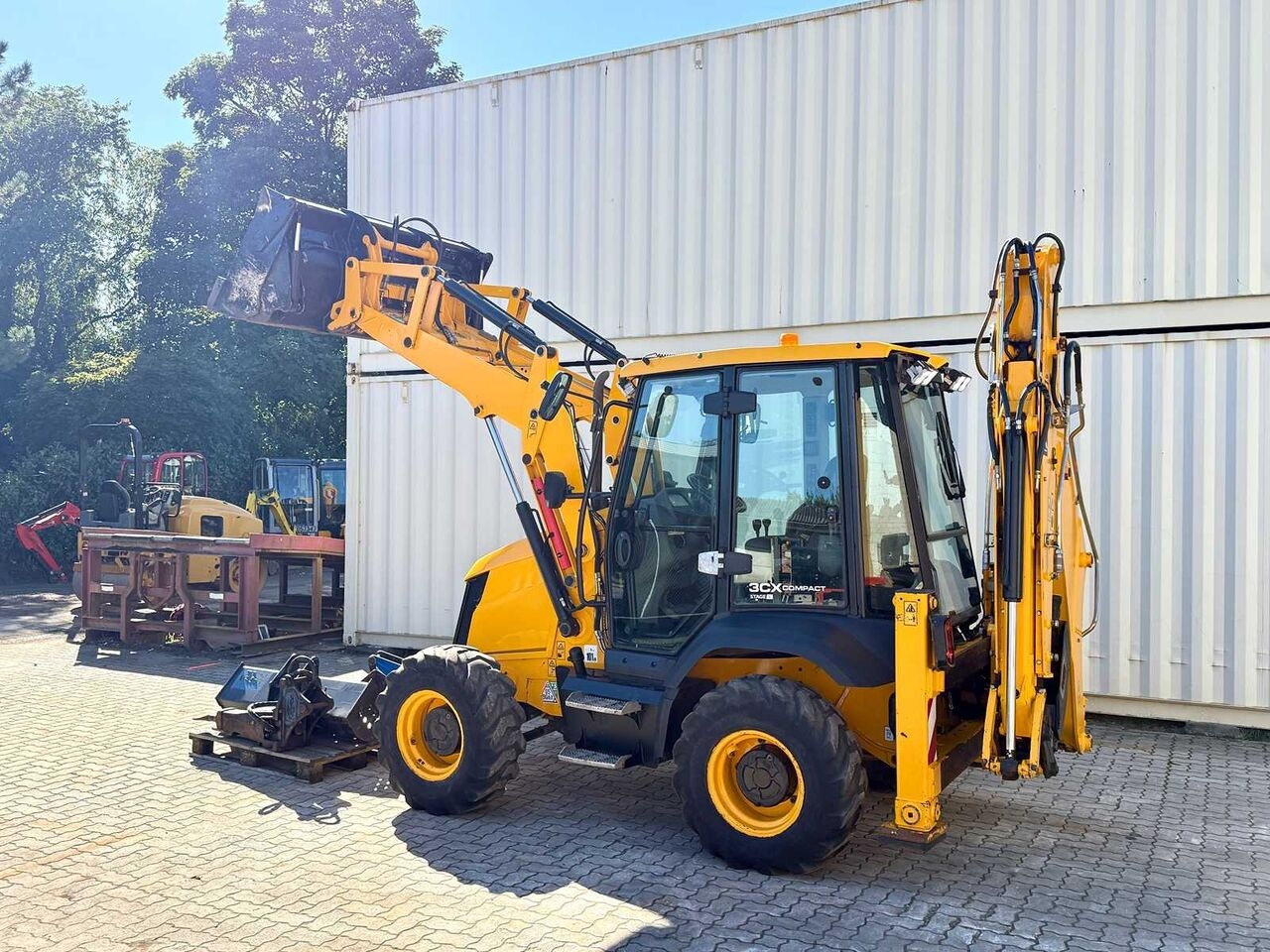 Backhoe loader JCB - 3CX COMPACT WITH BUCKET AND HAMMER - 2022 - BACKHOE LOADERS- Photo 5