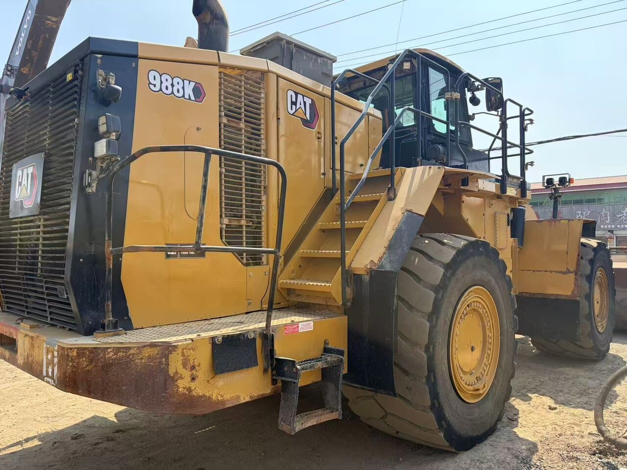 Backhoe loader CATERPILLAR 988K- Photo 3