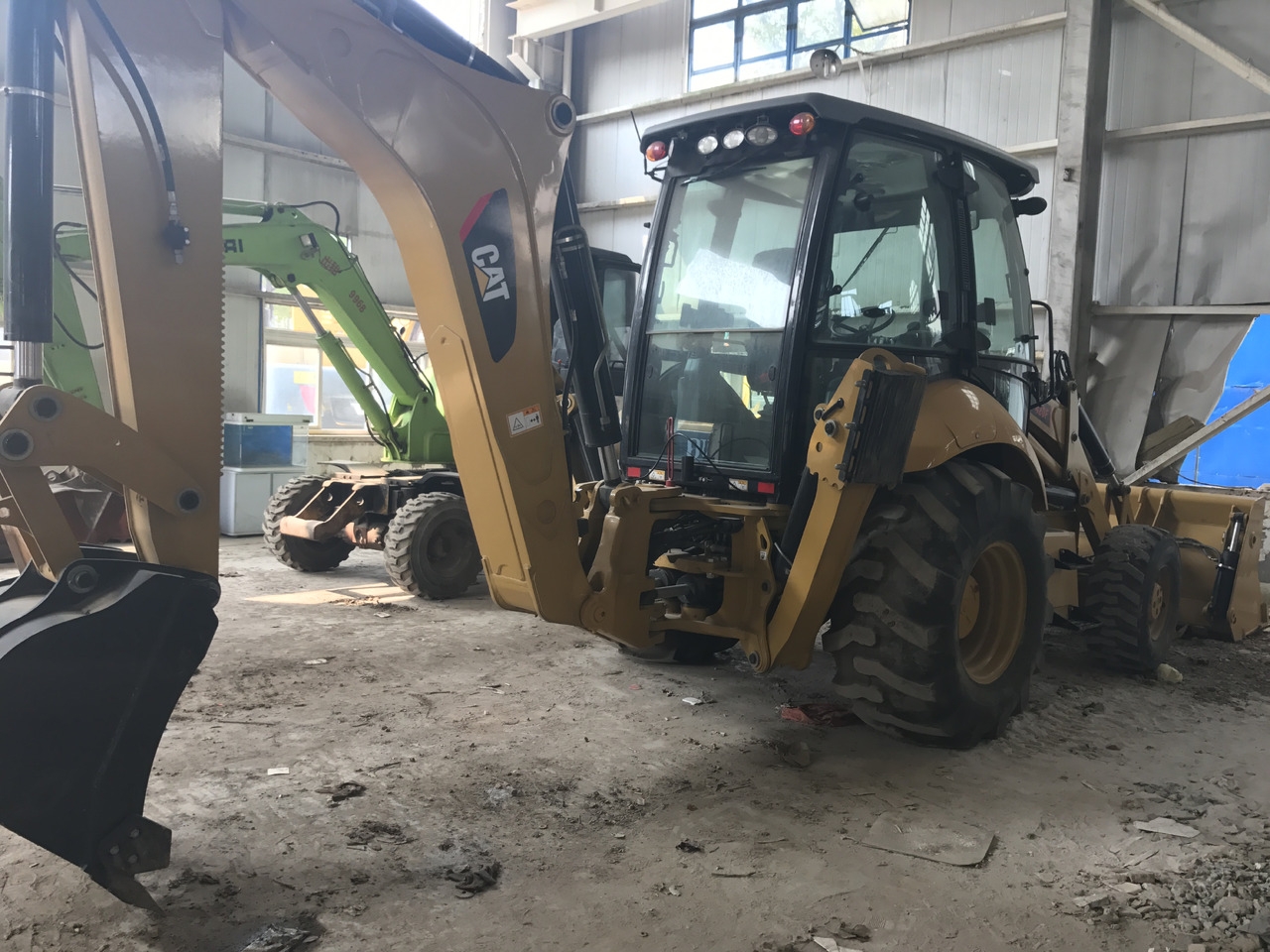 Backhoe loader Backhoe Loader 420F Click Here for Discount Backhoe Loader 420F Click Here for Discount- Photo 4