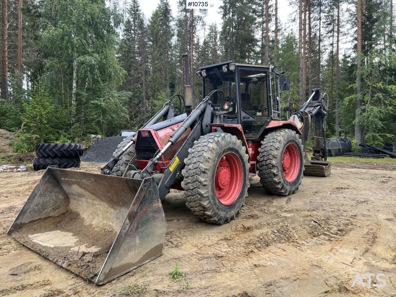 Backhoe loader HUDDIG 960 C6 Backhoe Loader- Photo 2