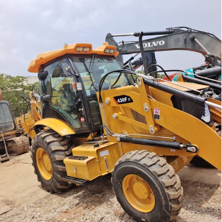 Baggerlader CATERPILLAR 430F- China Biggest Supplier 3000 units in stock- Photo 3