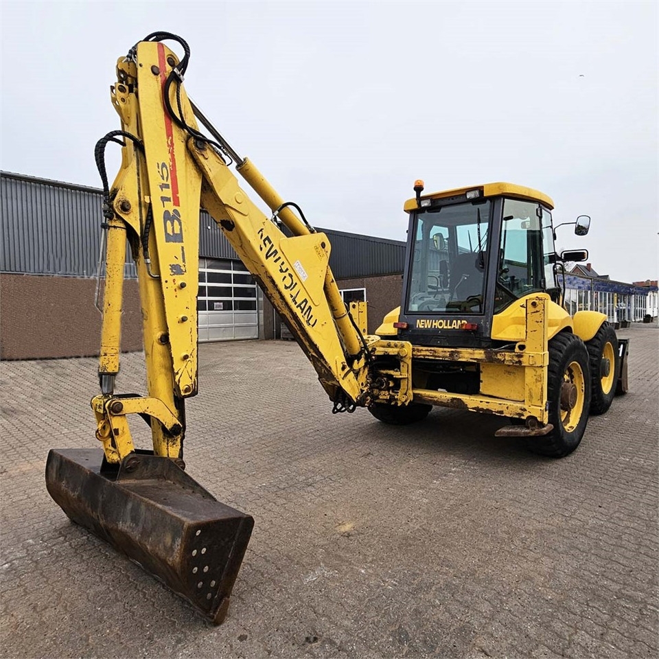 Koparko-ładowarka NH115 NH115- Photo 3