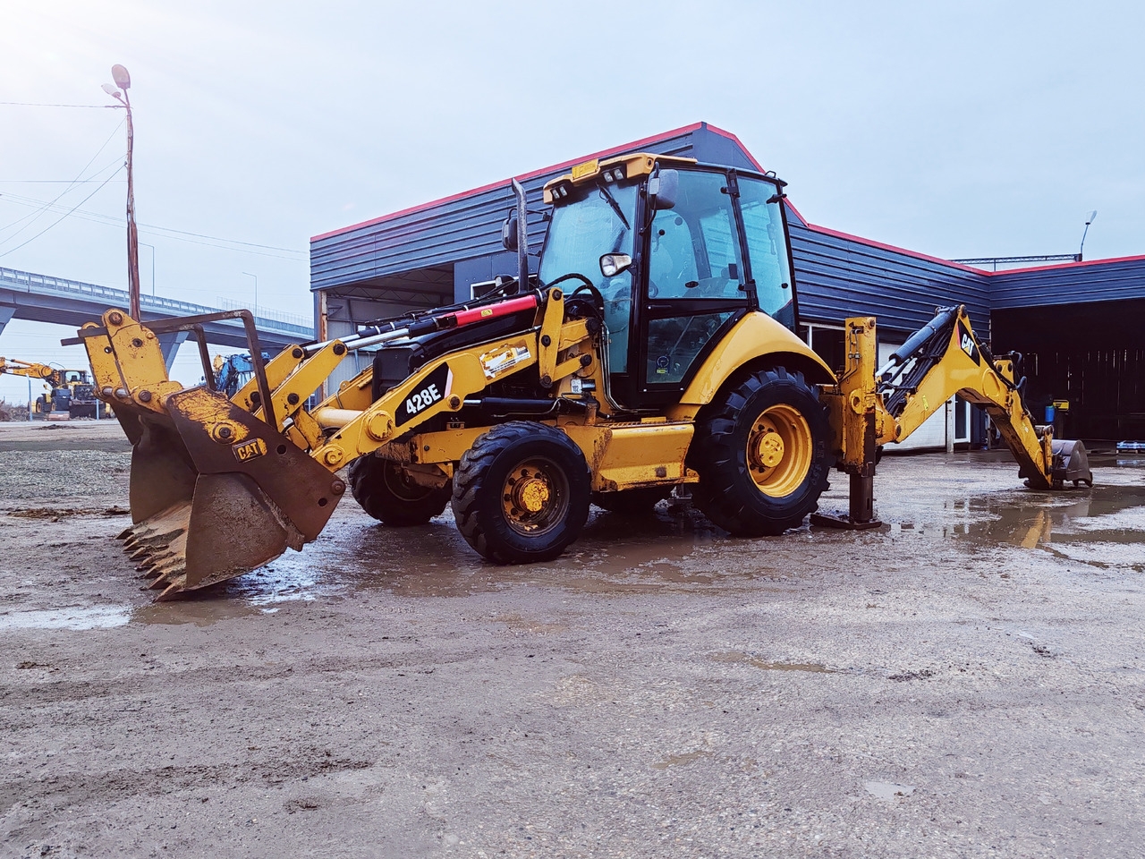 Koparko-ładowarka 428E 428E- Photo 3