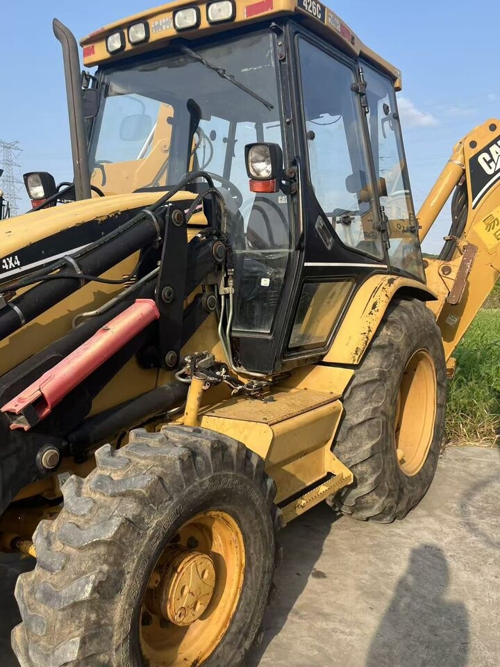 Koparko-ładowarka CATERPILLAR 426C- Photo 3