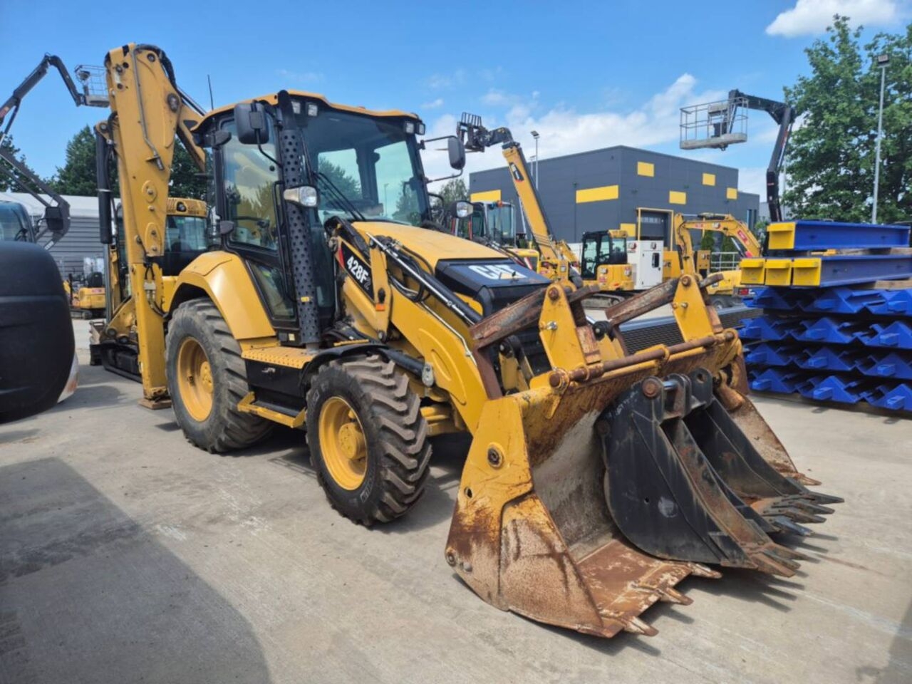 Baggerlader CAT 428F2- Photo 2
