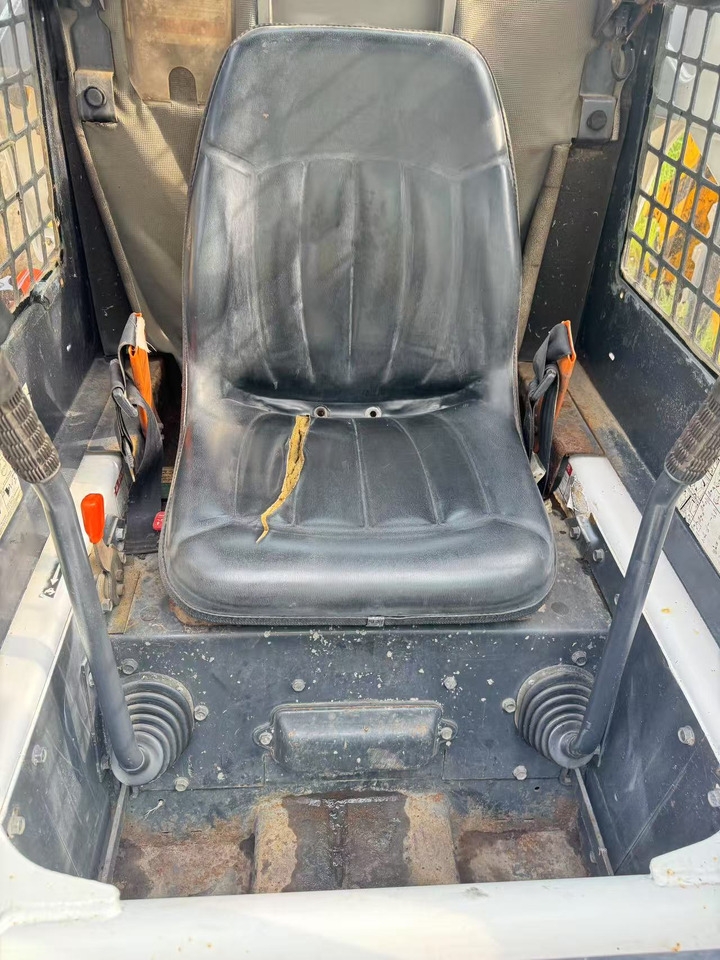 Baggerlader S300 S300- Photo 5