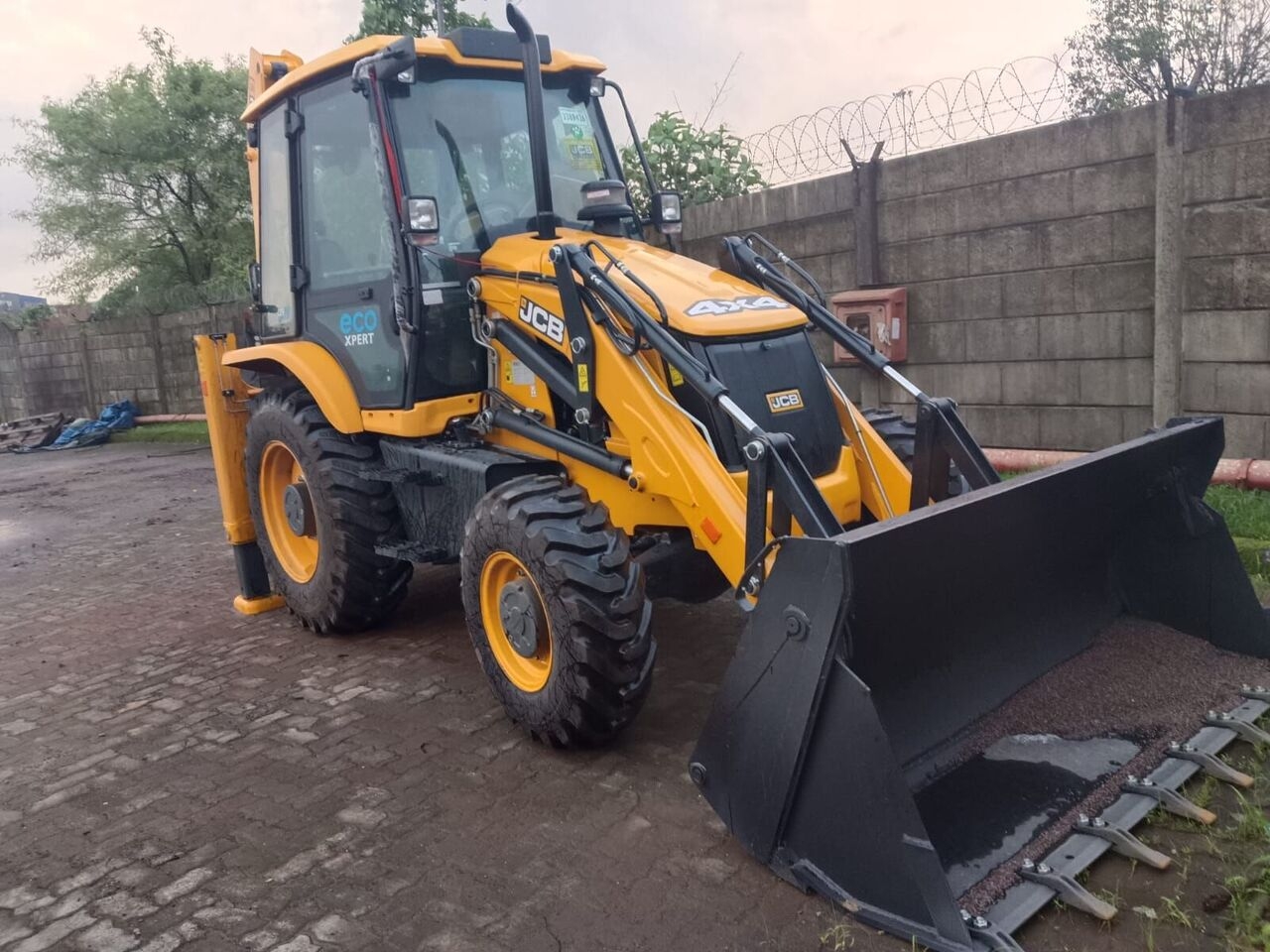 Graaflaadmachine New JCB 3DX backhoe loader New JCB 3DX backhoe loader- Photo 2