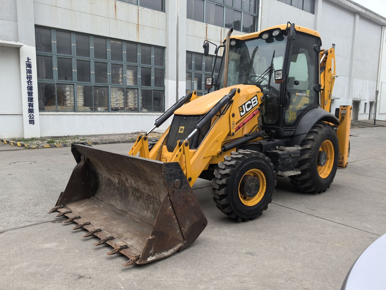 Baggerlader JCB 3CX4TEC- Photo 3