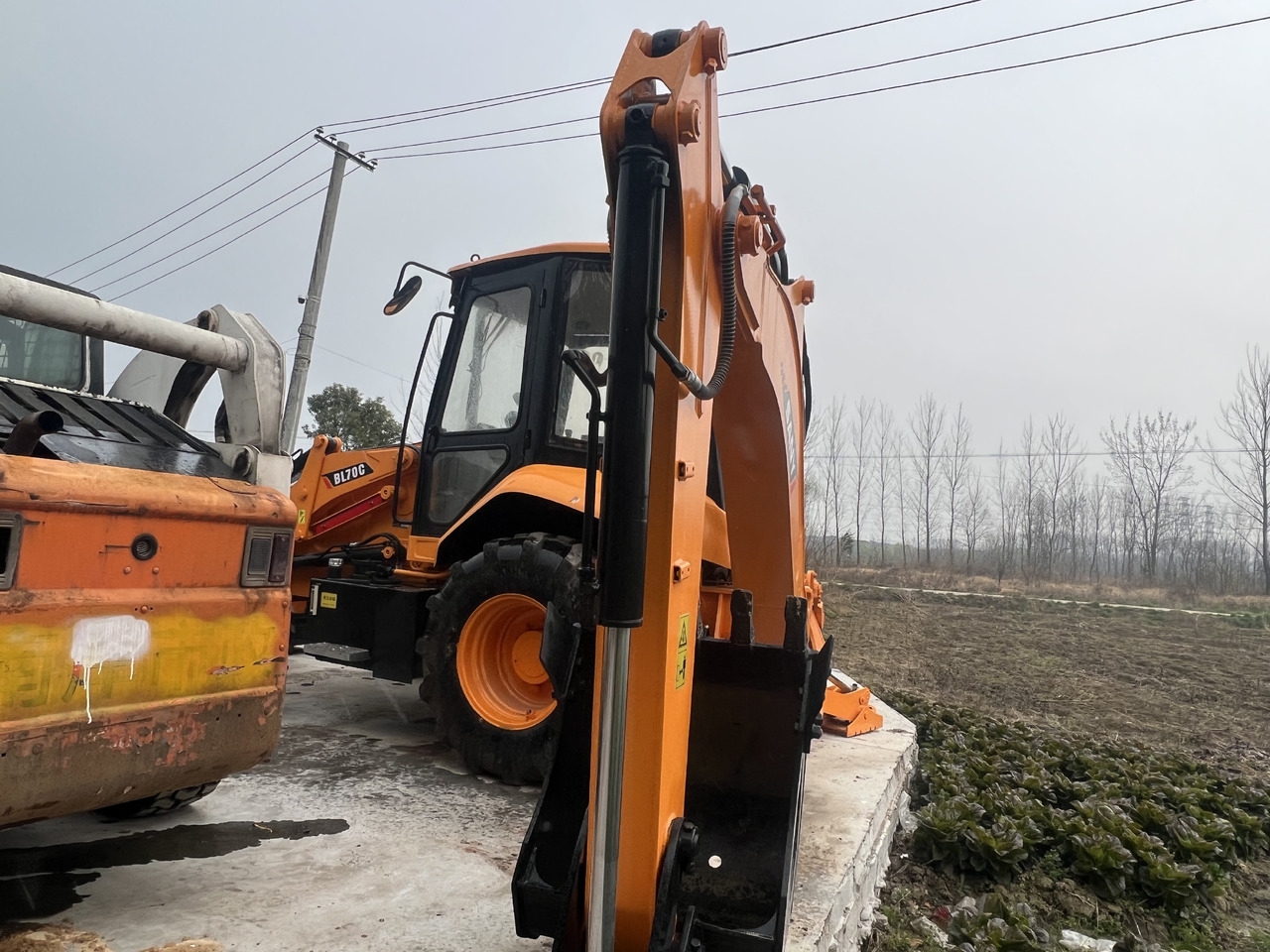 Koparko-ładowarka BL70C BL70C- Photo 4