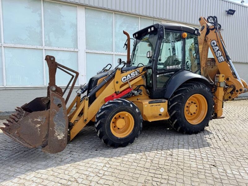 Baggerlader Case 580 ST- Photo 5