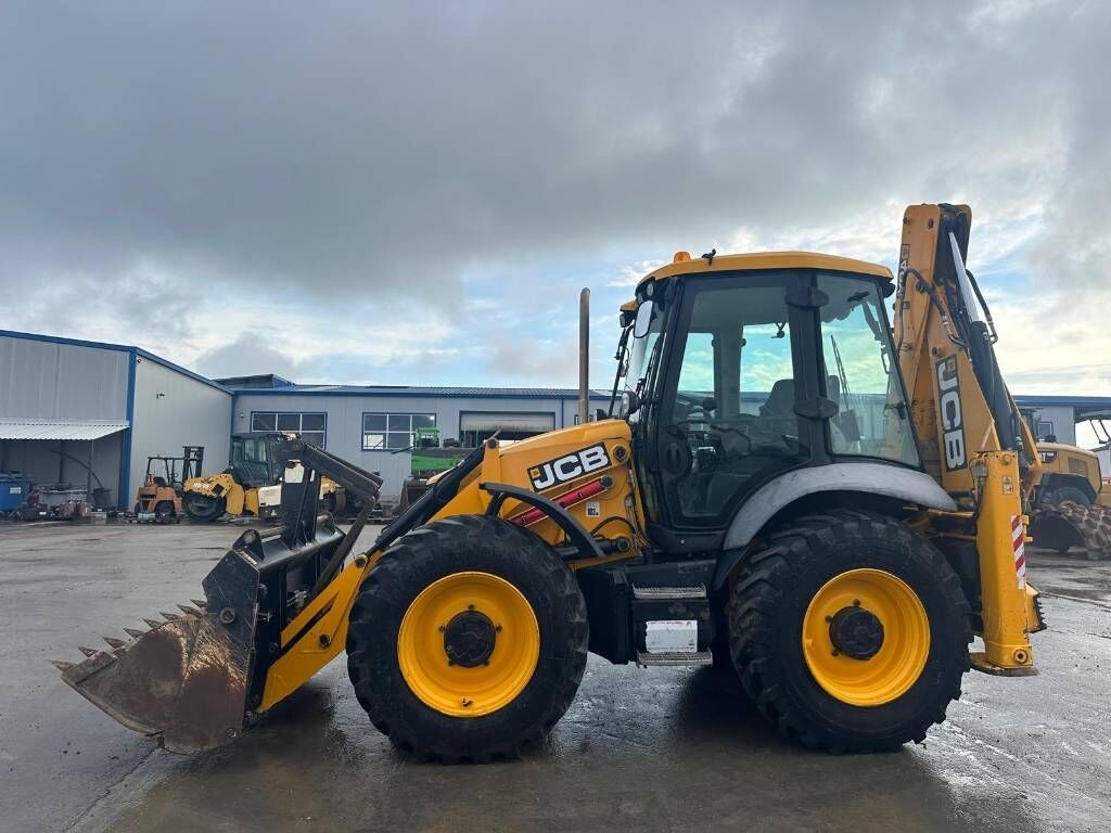 Graaflaadmachine JCB 4 CX 14HFWA- Photo 5
