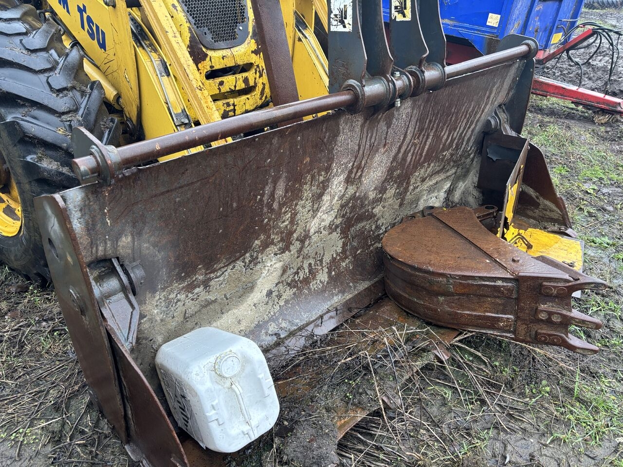 Baggerlader Komatsu WB93 WB97 WB 93 97 Łyżka Skarpowa Łyżka Przednia Widły CZĘŚCI- Photo 2