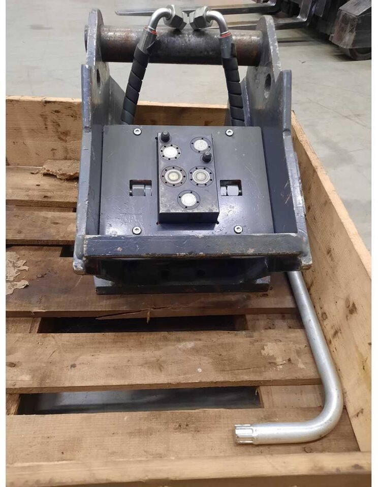 Baggerlader LEHNHOFF VL80 EXCAVATOR ATTACHMENT / SCREW ADAPTER LEHNHOFF VL80 EXCAVATOR ATTACHMENT / SCREW ADAPTER- Photo 5