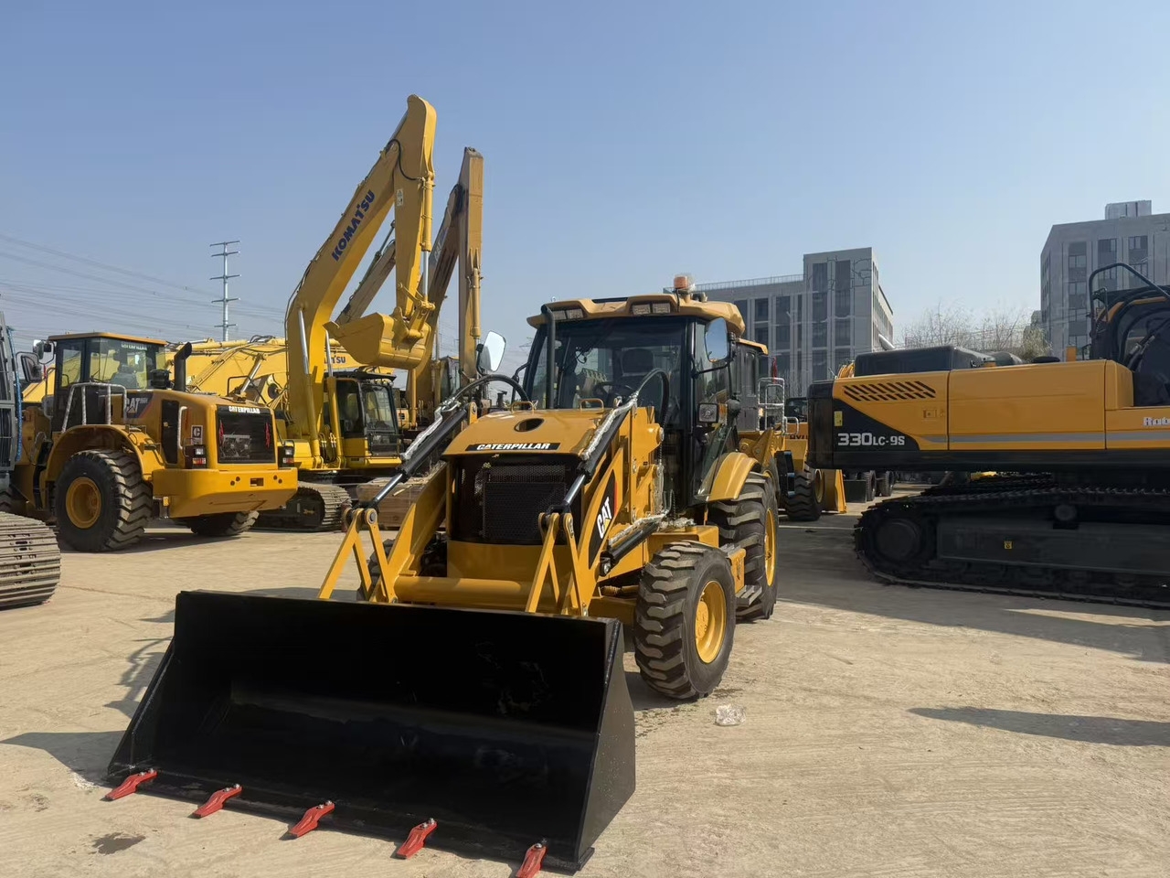 Koparko-ładowarka 420F 420F- Photo 2