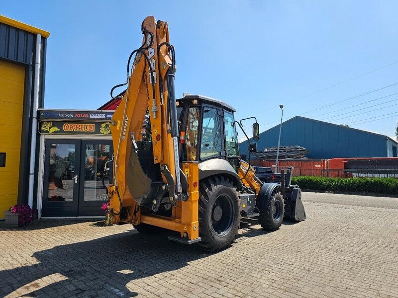 Baggerlader 570SV AC / 4x4 / Lepels / Telescopic 570SV AC / 4x4 / Lepels / Telescopic- Photo 4