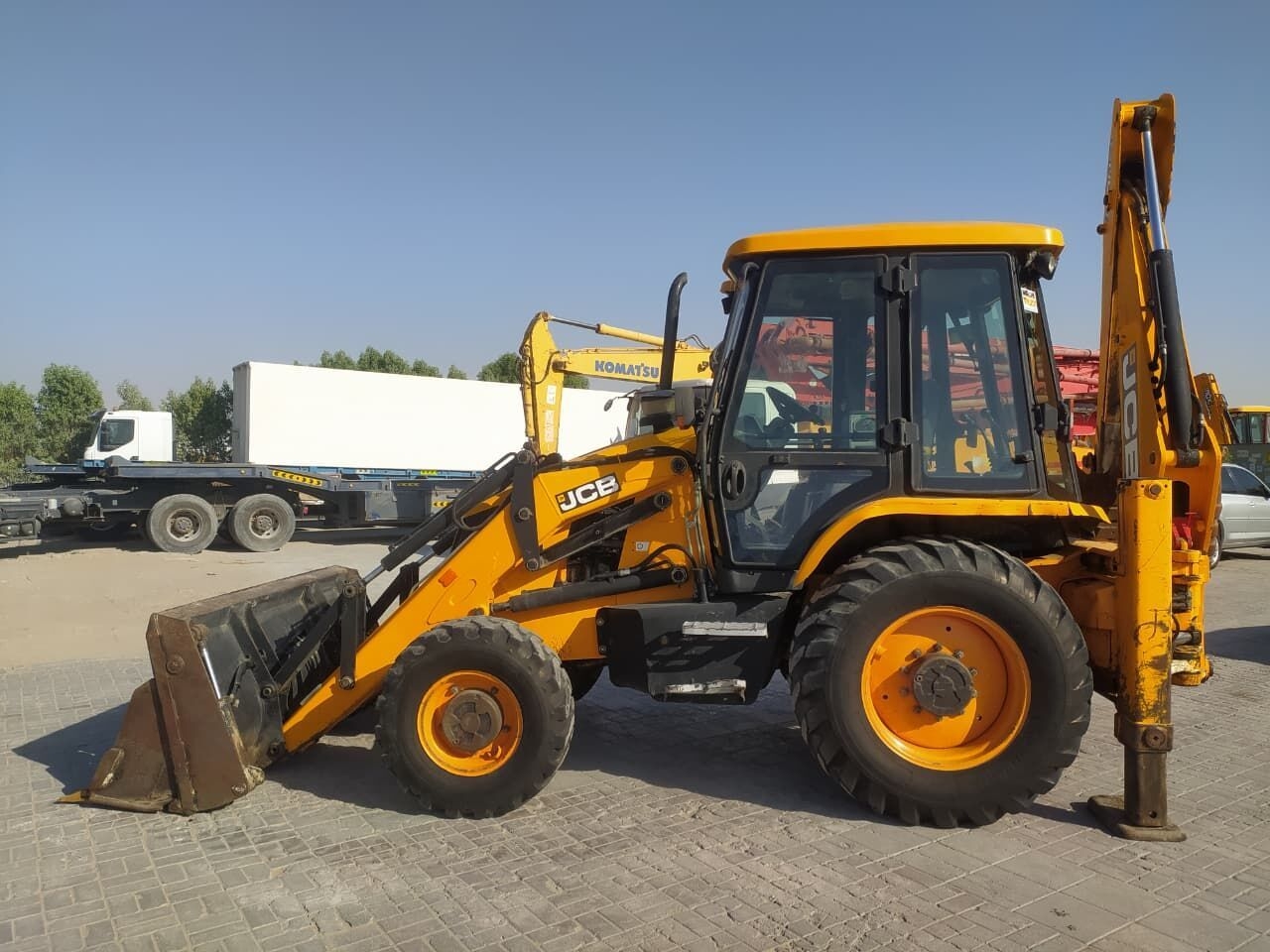 Backhoe loader JCB 3DX backhoe loader JCB 3DX backhoe loader- Photo 4