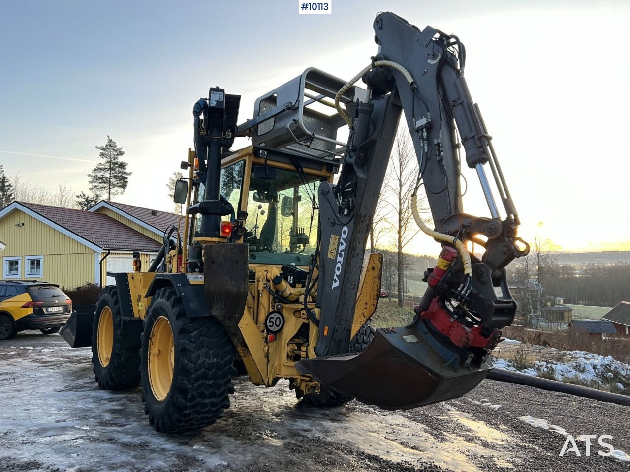Graaflaadmachine Volvo BM EL70C Line-equipped backhoe loader (VIDEO) Volvo BM EL70C Line-equipped backhoe loader (VIDEO)- Photo 5