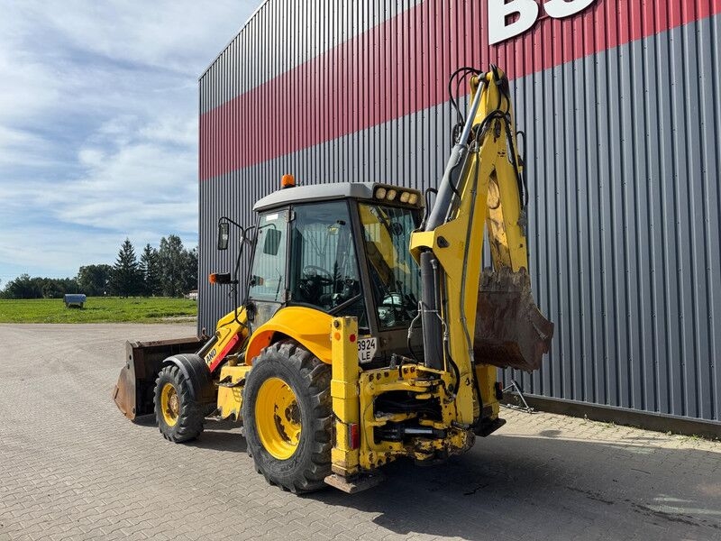 Backhoe loader New Holland B 110-4PT- Photo 4