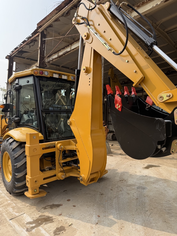 Koparko-ładowarka 423F BRAND NEW 423F BRAND NEW- Photo 4