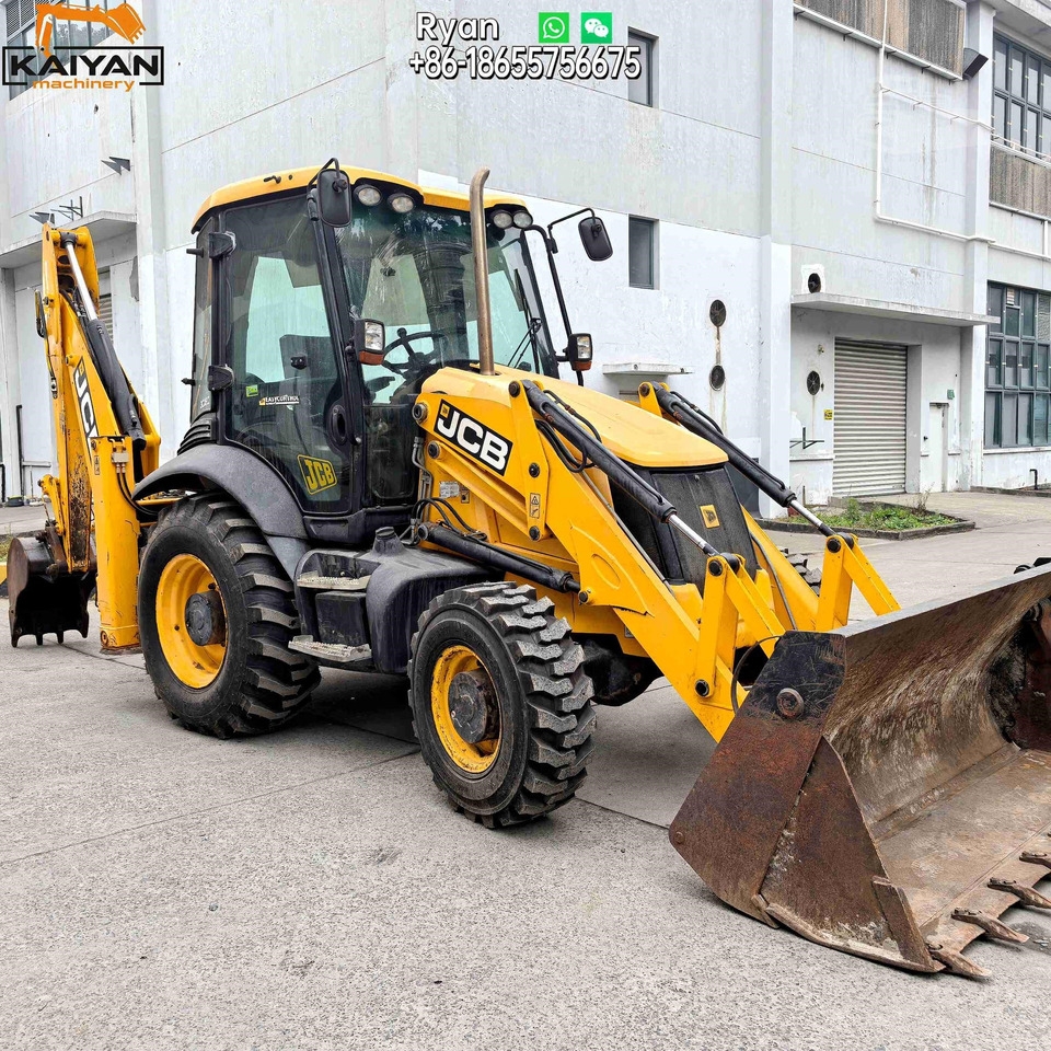 Backhoe loader 3CX4T 3CX4T- Photo 4