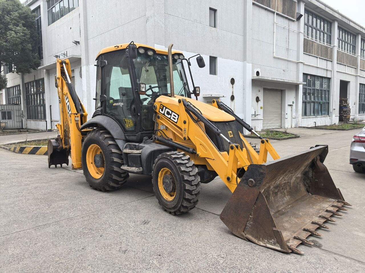 Baggerlader JCB 3CX4TEC- Photo 4