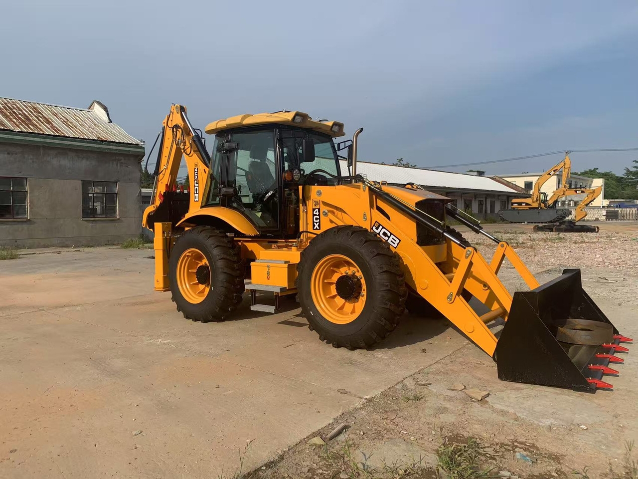Baggerlader 4x4 Backhoe Loader 4CX, 3CX Brand New Condition 4x4 Backhoe Loader 4CX, 3CX Brand New Condition- Photo 5