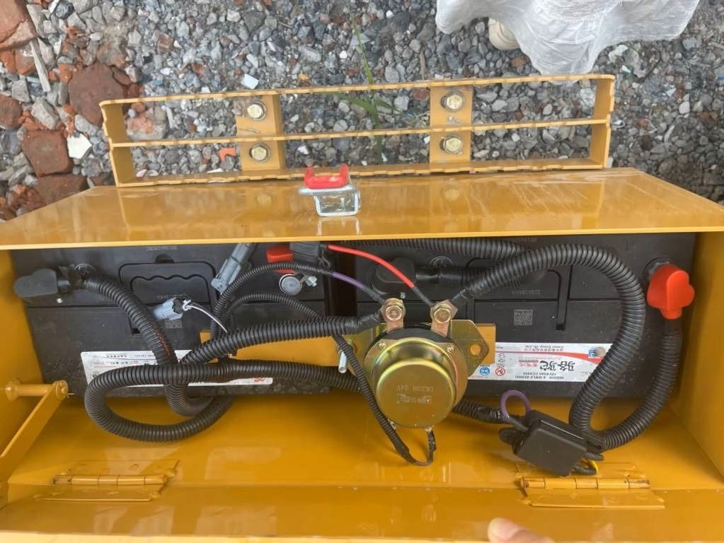 Backhoe loader 420F 420F- Photo 4