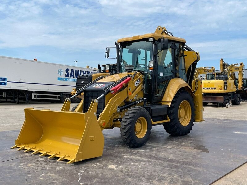 Backhoe loader Caterpillar 424- Photo 2