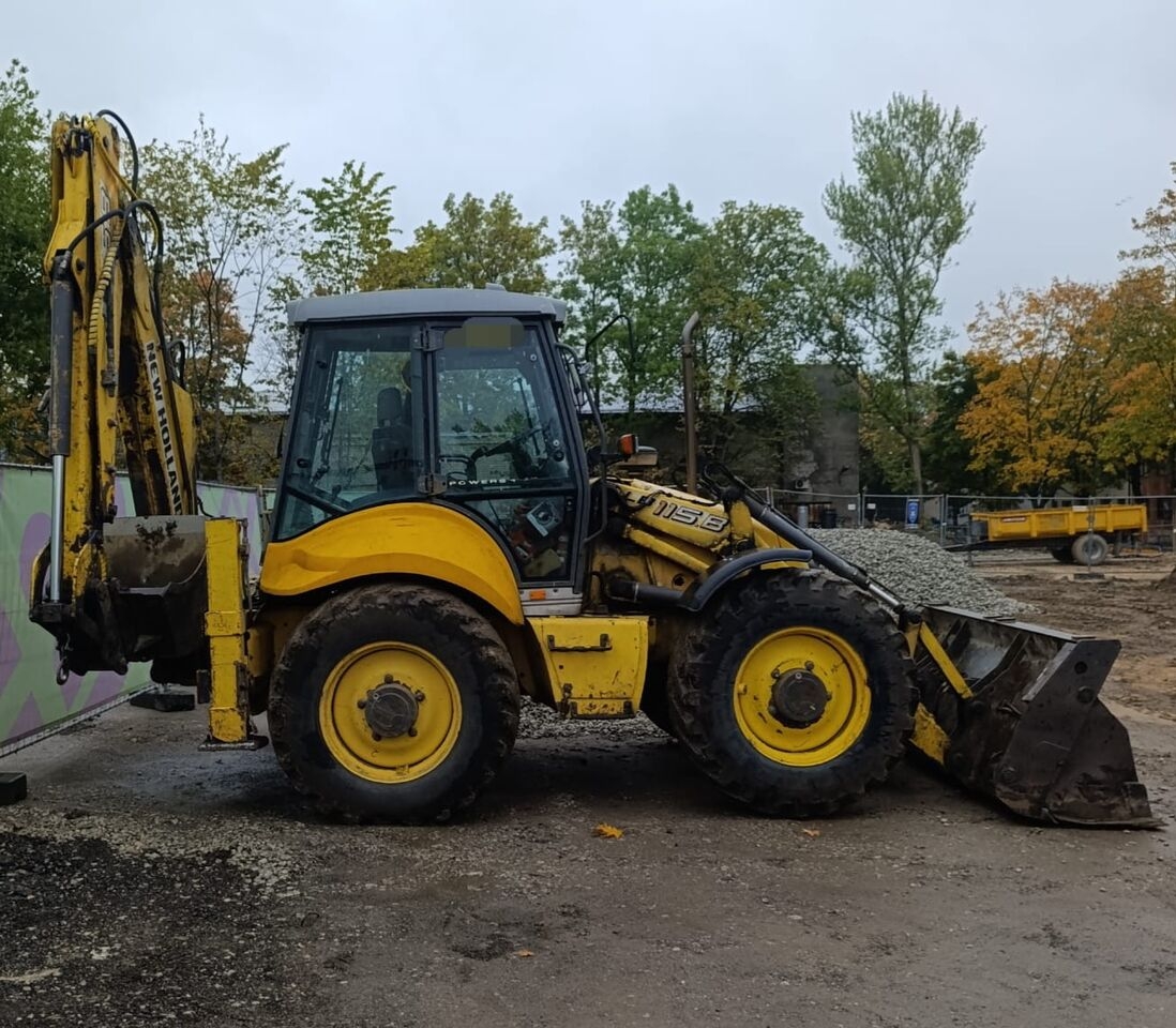 Baggerlader NEW HOLLAND LB115- Photo 3