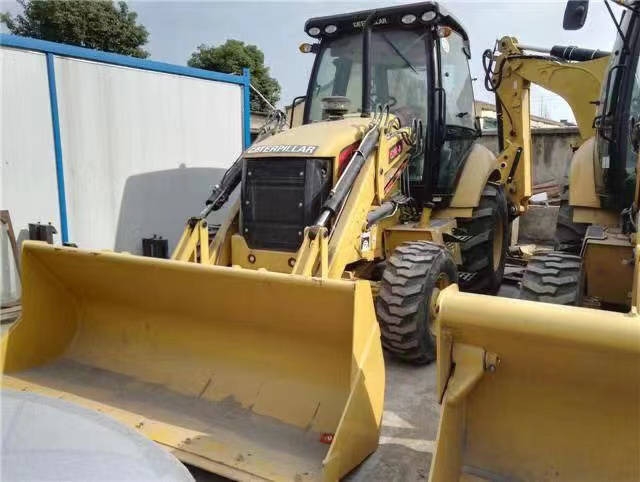 Koparko-ładowarka Backhoe Loader 420F Click Here for Discount Backhoe Loader 420F Click Here for Discount- Photo 3