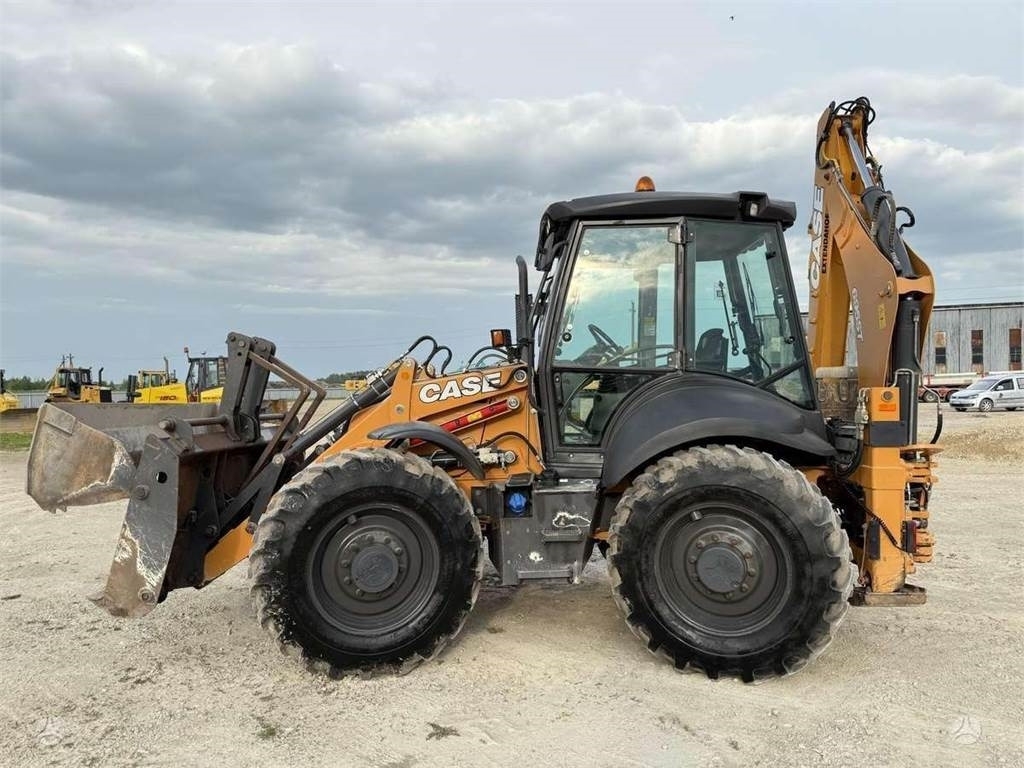 Koparko-ładowarka- Photo 4