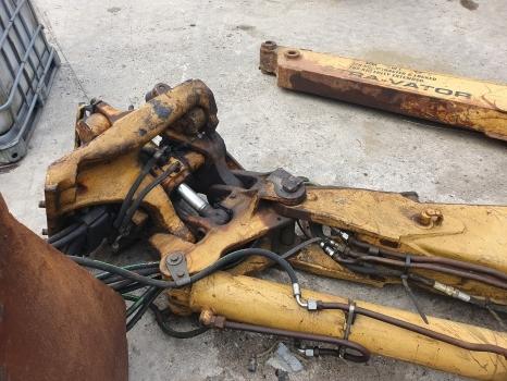 Koparko-ładowarka Ford 655c Engine, Front, Rear Axle, Backhoe, Transmission, Hydraulic Parts Ford 655c Engine, Front, Rear Axle, Backhoe, Transmission, Hydraulic Parts- Photo 8