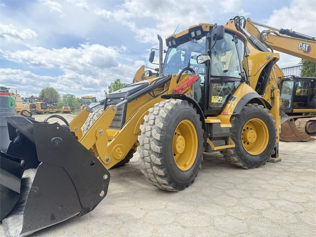 Backhoe loader CAT 444F- Photo 3
